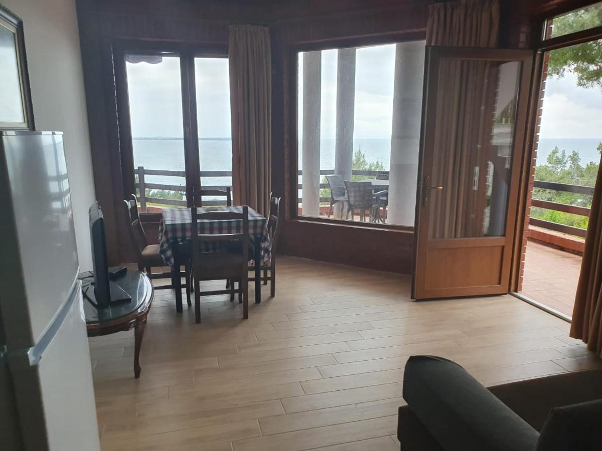 Hotel Brifs Shëngjin Kültér fotó