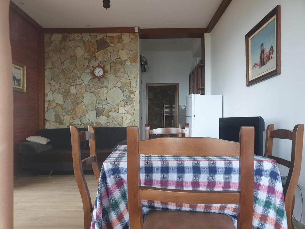 Hotel Brifs Shëngjin Kültér fotó